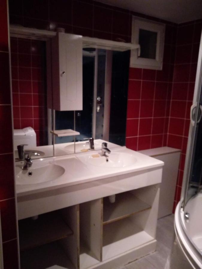 Vittel Location Meuble Lägenhet Exteriör bild